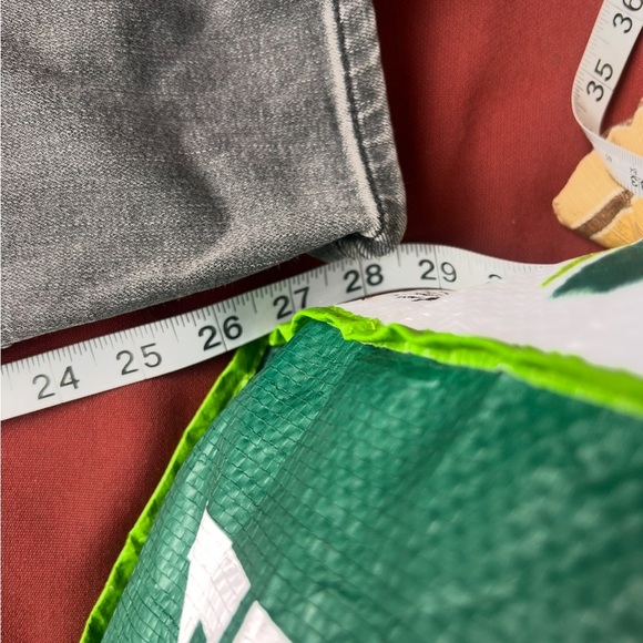 Athleta Gray Denim Jeans Size 14 - Picture 5 of 5